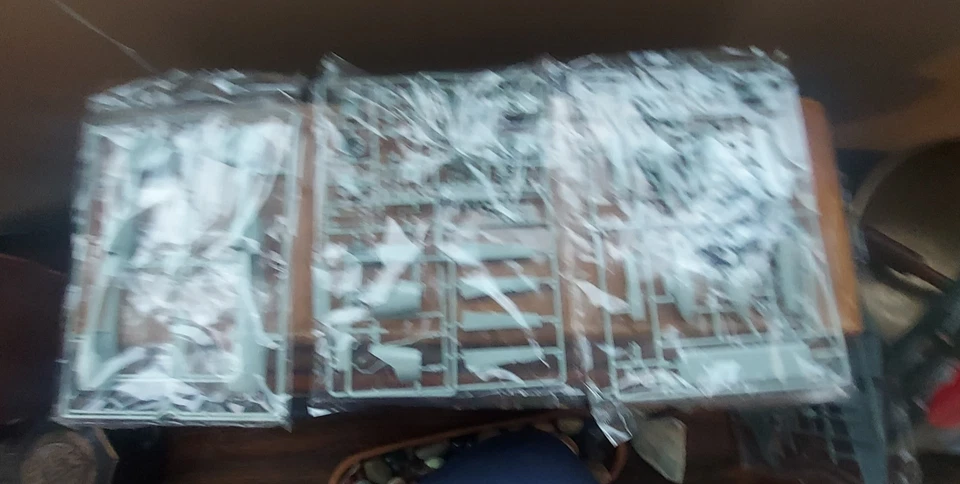 Eduard Lockheed P38 Lightning "Pacific Lightning" Kit Limited Edition 1/48 - Immagine 3 di 4