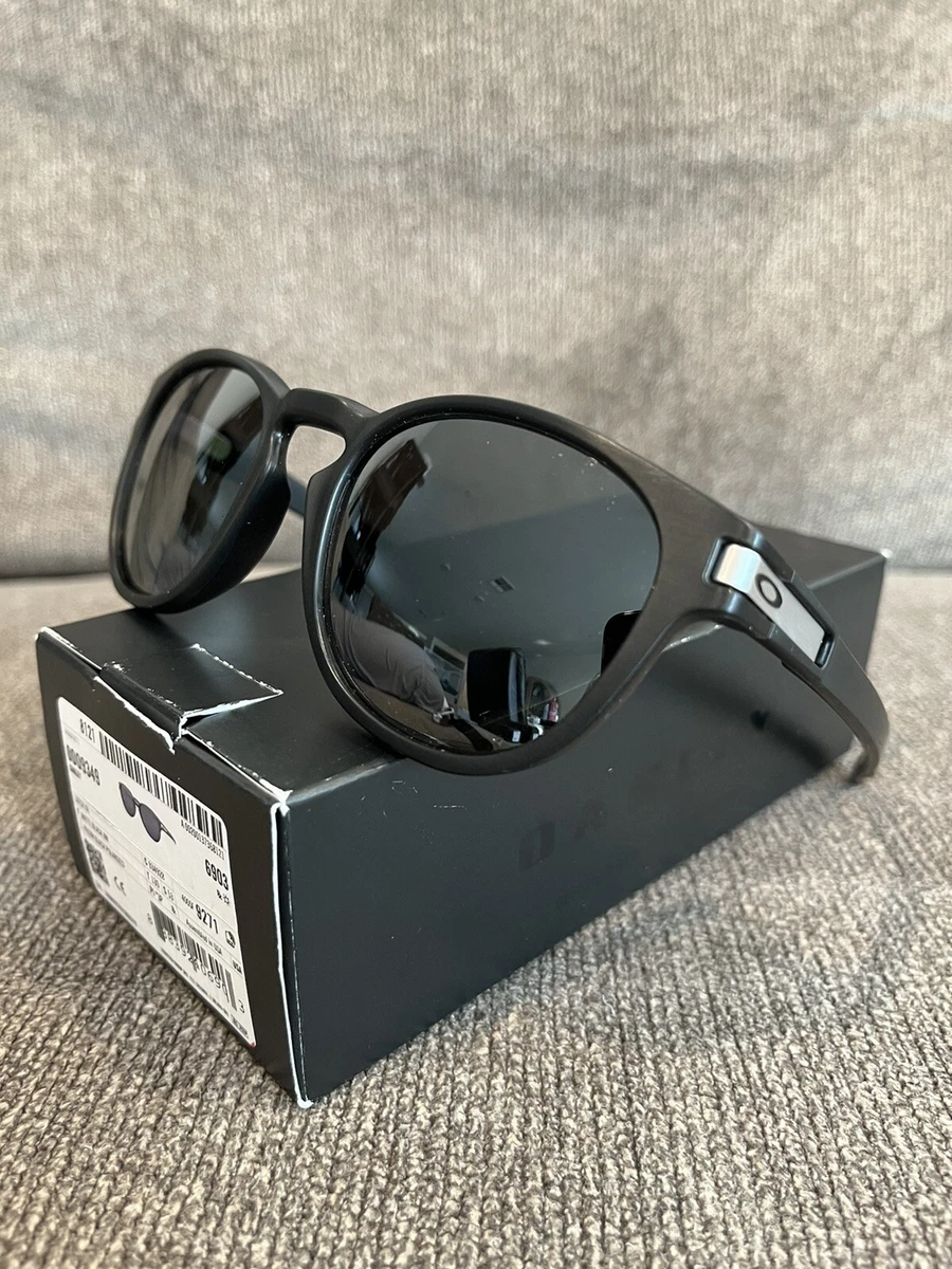 New Oakley Latch OO9349-2853 Matte Black Ink Prizm Black Polarized 