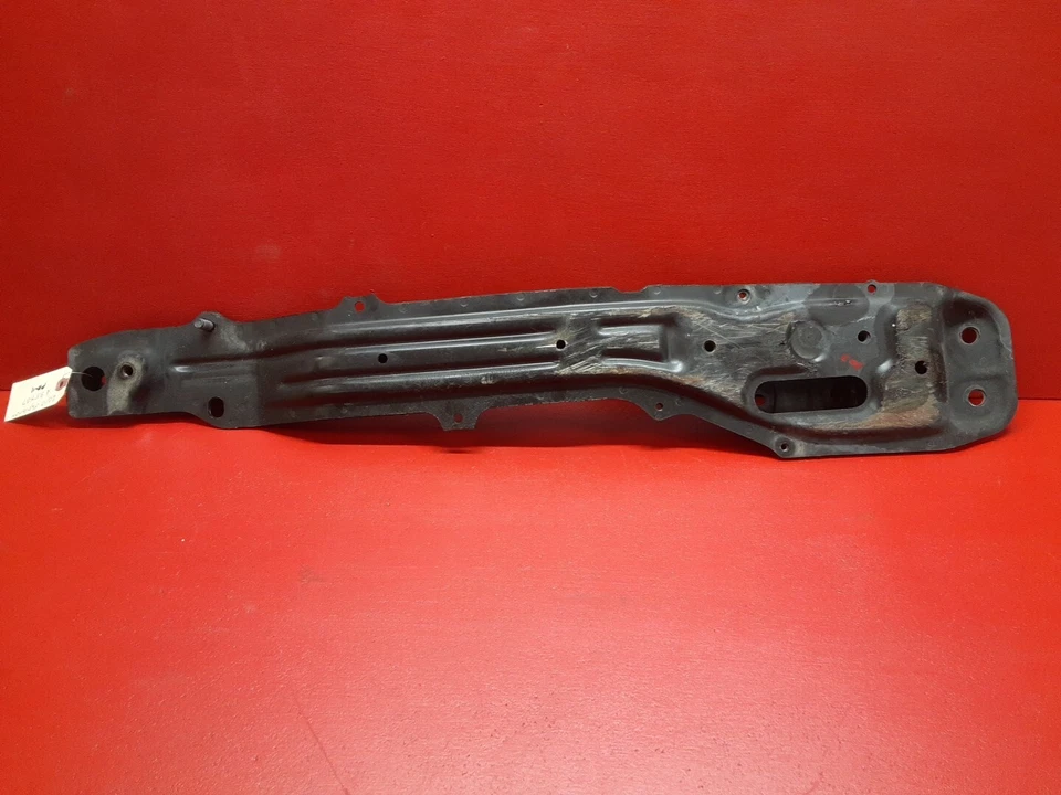 Toyota Corolla 1993-2002 montaje motor soporte delantero travesaño conjunto Foto 2 de 4