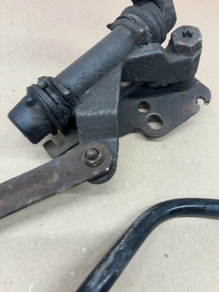 1980-1996 Ford F150 F250 F350 Bronco BW1356 TRANFERCASE SHIFTER HANDLE LEVER OEM - Image 4 of 4