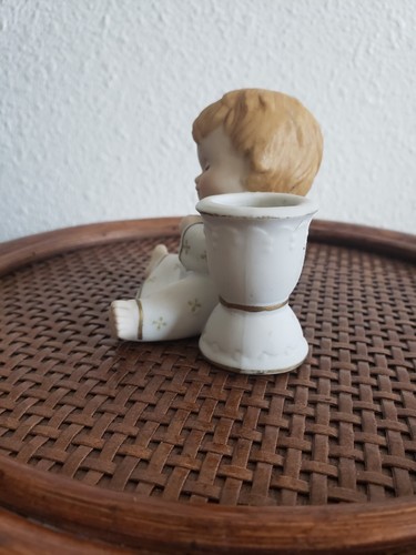 Sweet Vintage Enesco Sleeping Angel Candle Holder Angelic Asleep Made In Taiwan - Picture 5 of 12