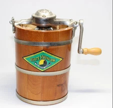 WHITE MOUNTAIN JUNIOR/SAMPLE ICE CREAM MAKER/FREEZER