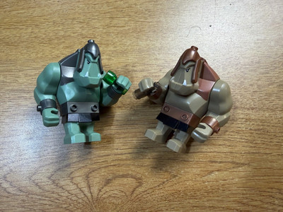Lego Fantasy Era Trolls with Wine