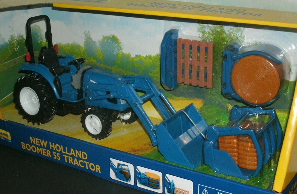 1/20 Scale New Holland Boomer 55 Tractor & Attachments (8pcs) New-Ray SS-05056 - Image 2 of 3