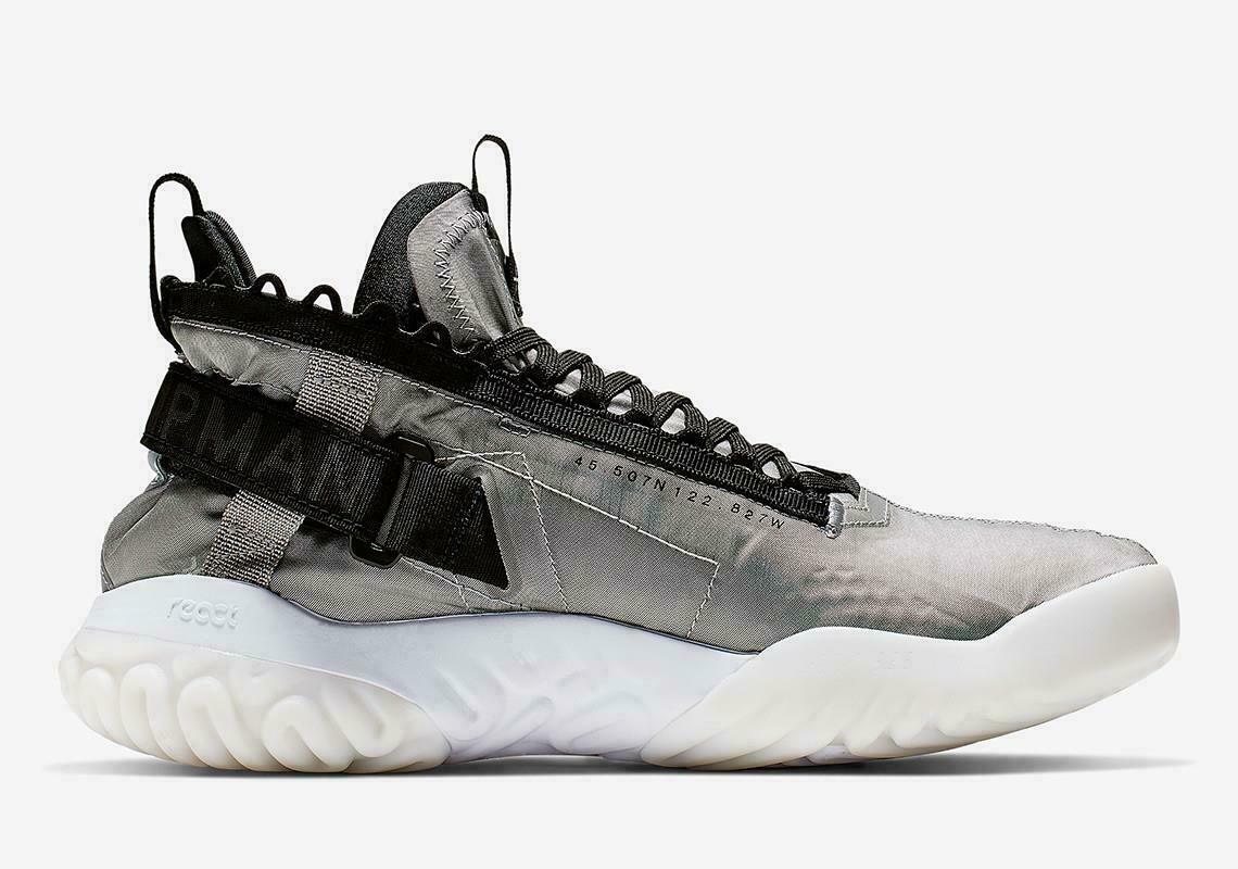 NIKE エアージョーダン プロトリアクトJUMPMAN NIKE JORDAN PROTO-REACT JUMPMAN TRAINERS SPORTS MEN SHOES