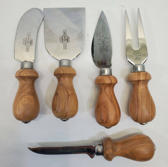 LM Fama Maniago Inox Set of 5 Mini Cheese Knives Walnut Handle Gift Set