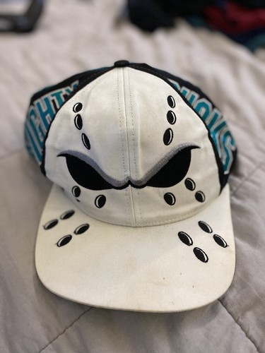 VINTAGE ANAHEIM MIGHTY DUCKS SNAP BACK 