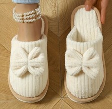 Ivory Bow Knot Adorable Slippers Cute Comfortable Sherpa Lined Size 8-9 NEW