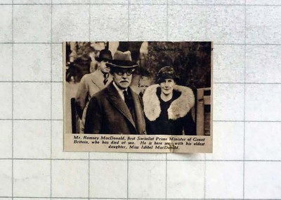 1937 Mr Ramsay Macdonald With His Eldest Daughter Ishbel