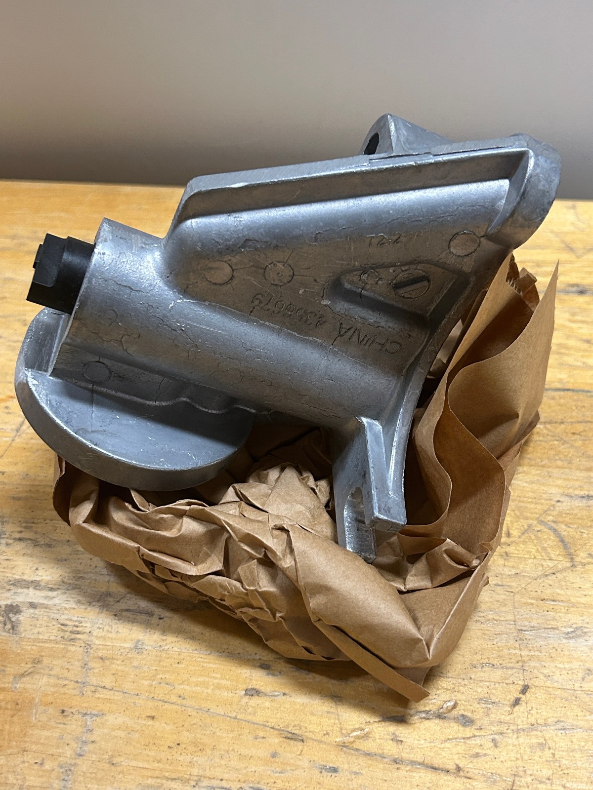 Cummins 435667 Coolant Water Filter Seat 3819767 M11 ISM11 Engine | New Open Box