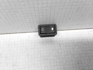 BMW 5 E39 Schalter für Fensterheber hinten rechts 8368974 2.00 Petrol 32507698