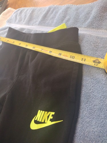 Boys medium 5-6yrs Nike sweatpants - Picture 2 of 8