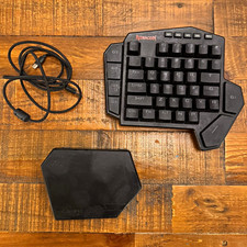 Redragon K585 DITI RGB 1-Handed Mechanical Gaming Keypad/Detachable Cable