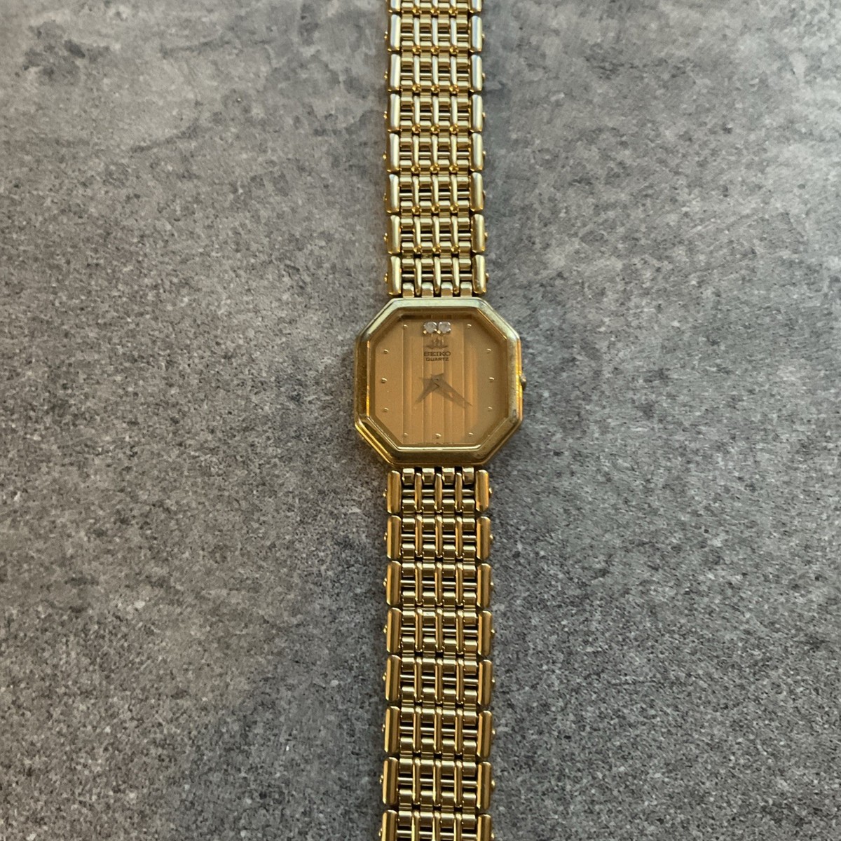 Rare VTG Seiko Watch Men 28mm Gold Dial Gold Tone Octagon 5P30