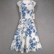 Calvin Klein Dress Womens 10 White Blue Floral Fit Flare Knee Length Lined
