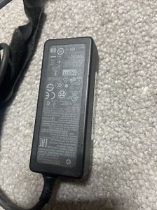 Original HP Laptop Ladeadapter Teilenr. 854054-003