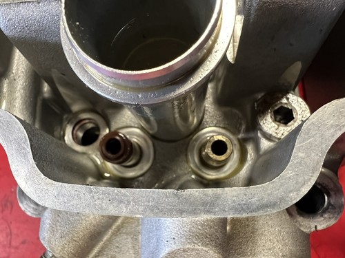 04-07 Honda CRF250R Cylinder Head Assembly 04-06 Honda CRF250X Damaged - Picture 3 of 16