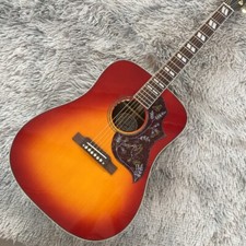 41' Hummingbird Acoustic Electric Guitar Cherryburst with Pickups Gold Hardware