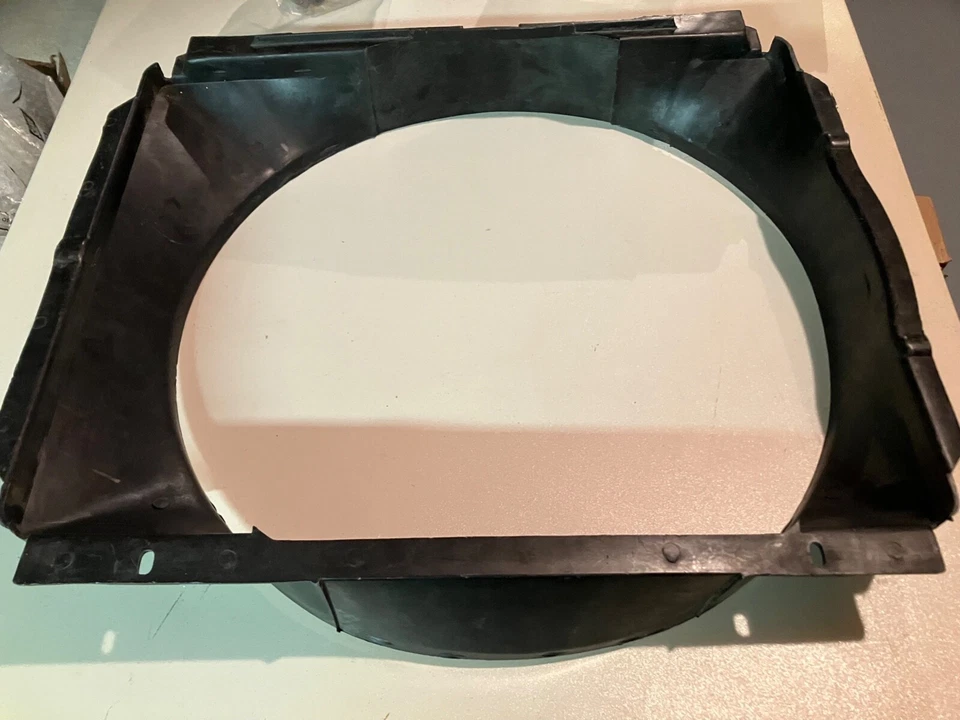 NUEVO 1969 - 72 CHEVY II NOVA SS 350 CUBIERTA VENTILADOR RADIADOR 3938613 GENUINO GM Foto 2 de 3