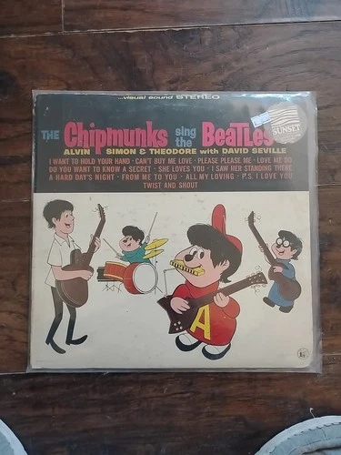 The Chipmunks "Sing The Beatles" Vinyl LP Record VTG 1964 Liberty (EX)