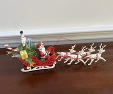 Vtg Santa Sleigh 4 Reindeer Plastic Christmas Decoration MCM Tabletop Decor 14