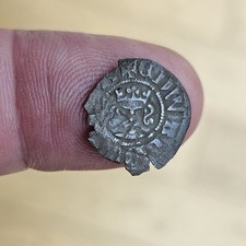 Edward III Hammered Silver Halfpenny. Florin Coinage. London Mint. s.1557.