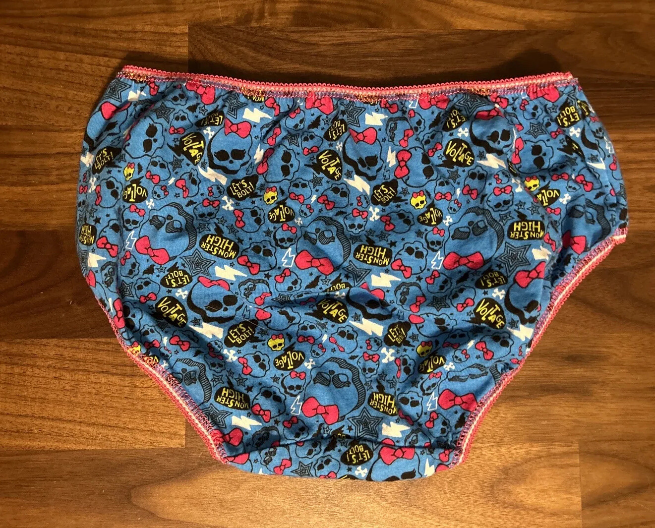 Picture 5 of 6