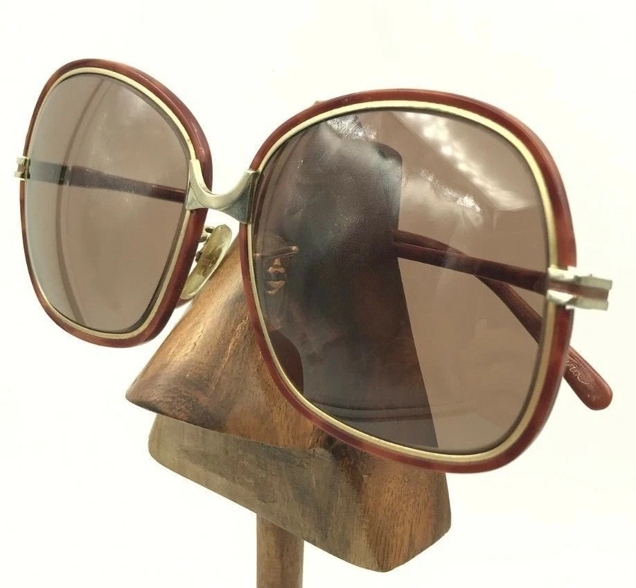 Vintage Tura 550 Cherry Tortoise Gold Metal Butterfly Sunglasses FRAMES ONLY - Image 3 of 4