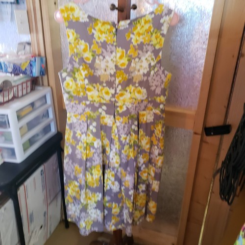 R&K Originals Vintage Dress Size 12 Torso Fully Lined Gray with Yellow Florals - Foto 2 di 15