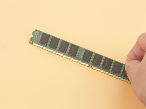 Micron DDR3 2x16GB 1600MHz VLP Unbuffered ECC Memory MT18KDF2G72AZ-1G6 for Cisco - Picture 7 of 8