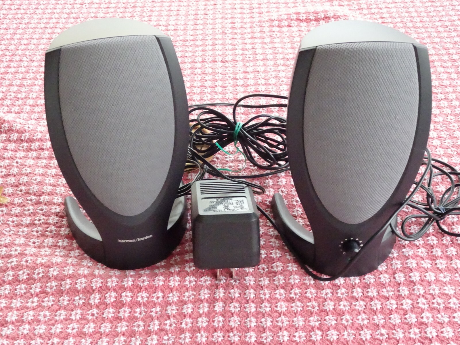 Harmon/Kardon HK206 Speakers, with Power Supply Tested
