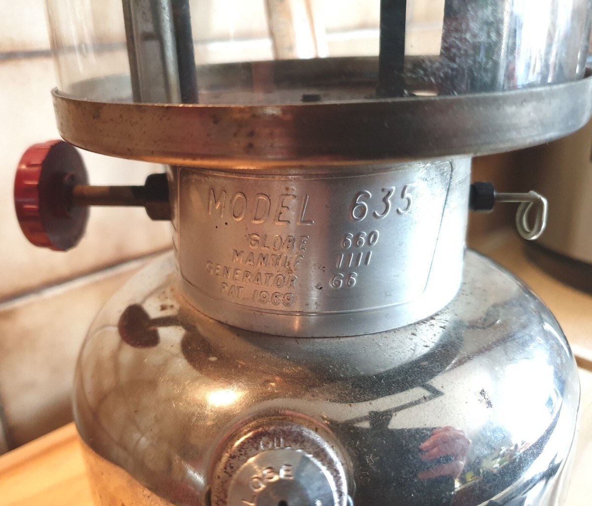 Vintage Coleman model 635 Lantern, Made In Canada Stamped 73. Rare