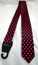 UNISEX BLACK WITH MULTIPLE PINK HEARTS 57" LONG X 3" WIDE NECKTIE NECK TIE-NEW 