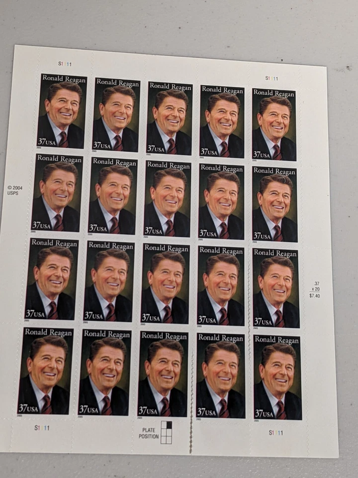US Stamp Sheets Lot - Henry Fonda Legends of Hollywood, Ronald Reagan, Aircraft - Image 3 of 4