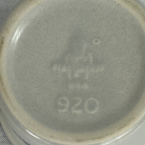 Pfaltzgraff Yorktowne DISCONTINUED Custard Cup Ramekin Lot of 2 920 VINTAGE EUC - Picture 9 of 12