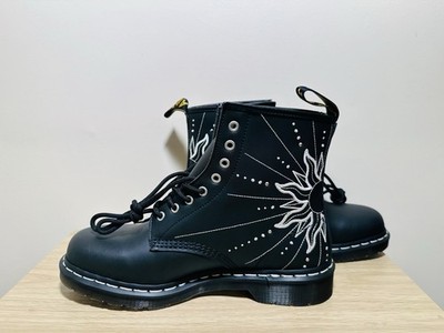 Dr. Martens 1460 Solar Flare lace up boots black NWOB size 10