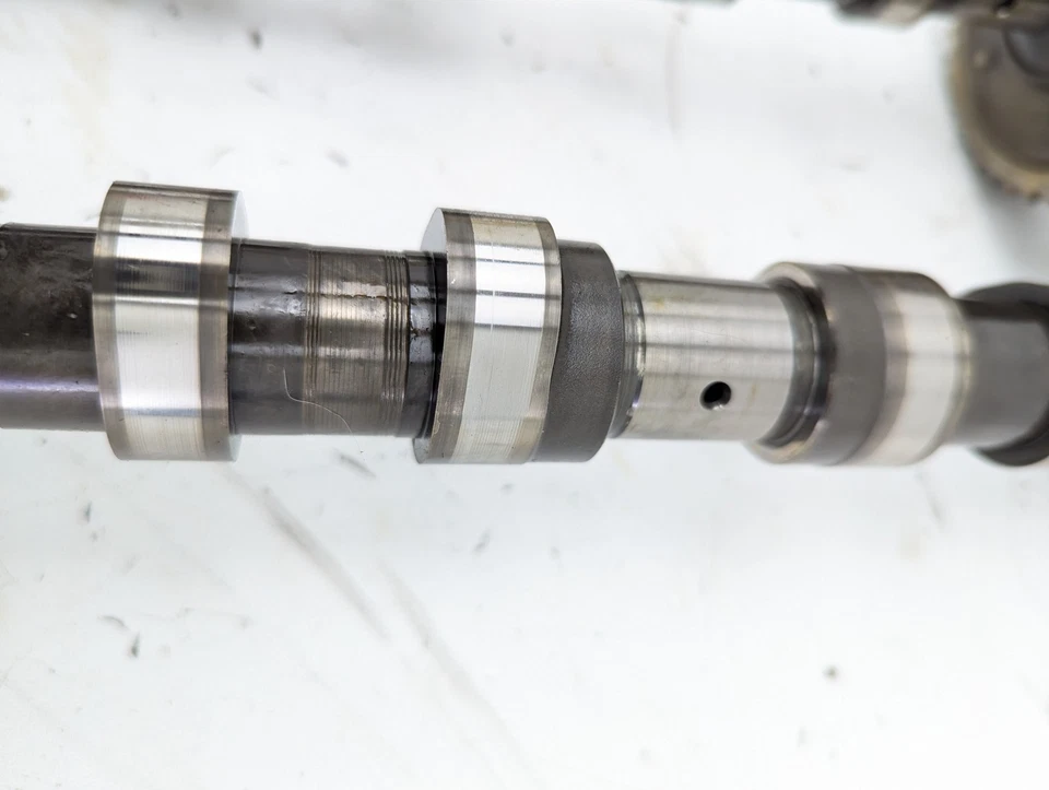 Par de árboles de levas para pasajeros Mercedes W204 C350 R350 M272 OEM Foto 4 de 4