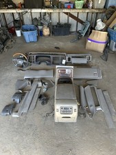 2004 Cadillac Escalade Interior