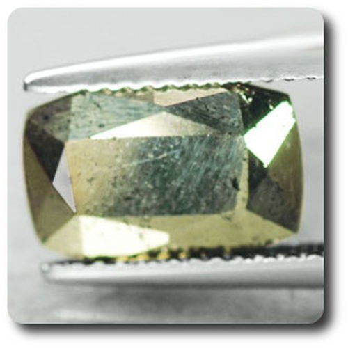 Pyrite Madagascar 4.53 cts : pierre de collection et minéraux de géologie