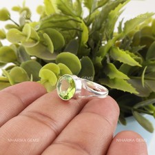 Round August Peridot Gemstone Mother Valentines Solitaire Ring Sterling Silver