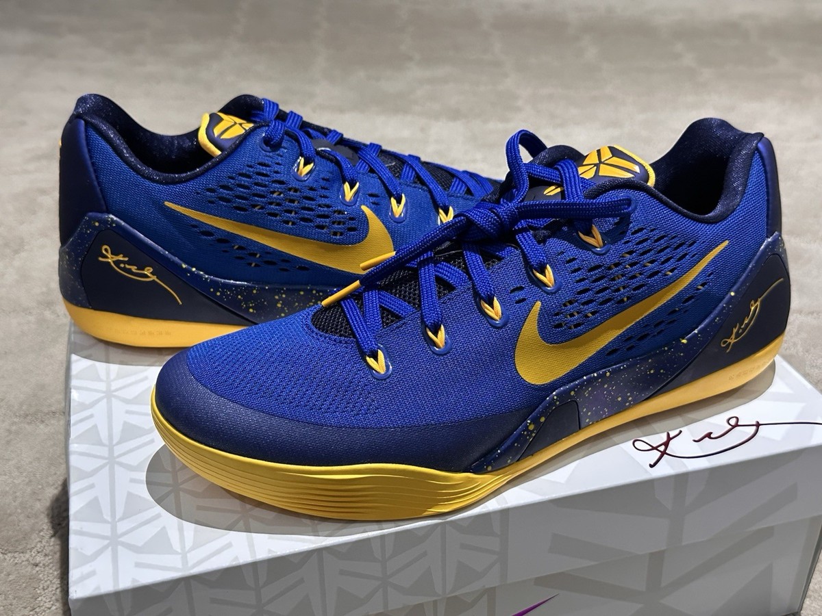Nike Kobe 9 GS ジュニア Kobe IX Older Kids' Basketball Shoes. Nike ID