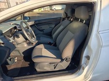 Ford Fiesta VII original Sitz links Fahrer Stoff grau/schwarz Bj 2011