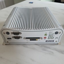 Lüfterloser Windows 10 PC. Nexcom NISE 2400. 900£ gekostet. Media PC 