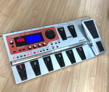 Pedale per chitarra BOSS GT-10B Bass Multi Effects Processor testato...