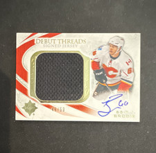 2010-11 Ultimate Collection Hockey 38