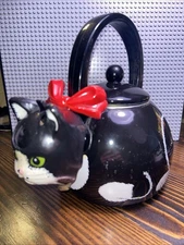 Black Cat Teapot ~ Whistling Kitty Tea Kettle ~Baked Enamel  Via Ancona  Vintage