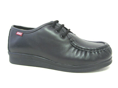 いー Vegace Women Black Leather Comfort Restaurant Work Shoe Lace Slip