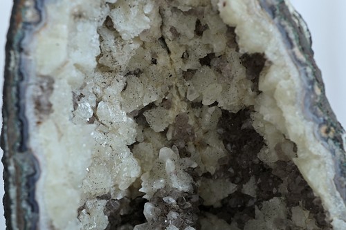 Geoda de amatista natural grande de 34,4 lb catedral racimo de cristal muestra curación - Imagen 10 de 15