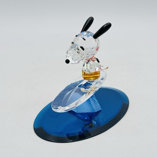 Crystal World Peanuts Surfing Snoopy #56 RARE NEW IN BOX PS012 - Picture 11 of 23