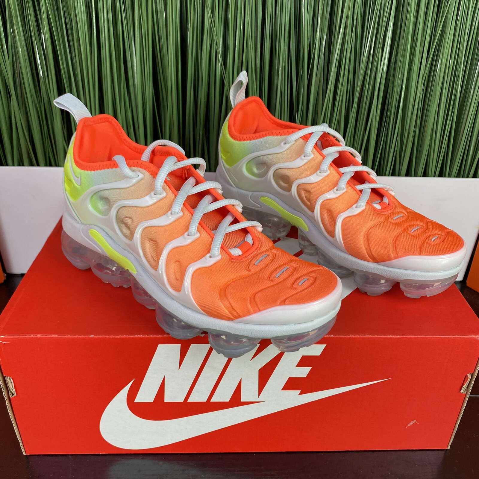 nike vapormax sunset orange